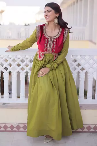 Mehendi chanderi gown with embroidery beats work