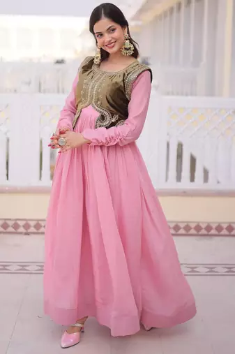 Pink chanderi gown with embroidery beats work