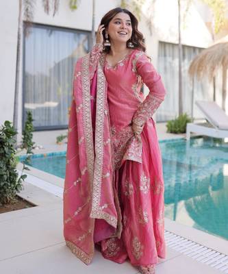 Pink silk suit with zari sequin embroidery work 3