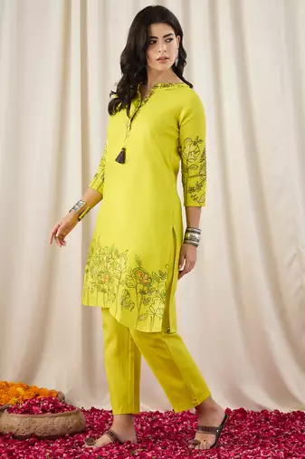 Women's Gorgeous Printed Work Cotton Fabric Straight Kurta Pant Set