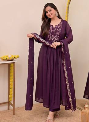 Women's Gorgeous Embroidery Work Chanderi Sik Fabric Flared Anarkali Pant and Dupatta Set 3