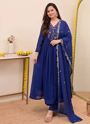 Women's Gorgeous Embroidery Work Chanderi Sik Fabric Flared Anarkali Pant and Dupatta Set 3