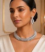 Silver studded collar necklace set