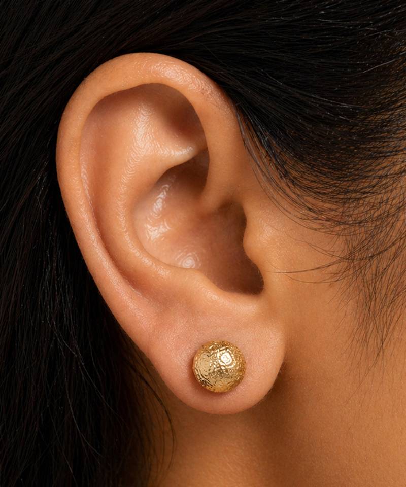 Gold plated textured ball stud earrings