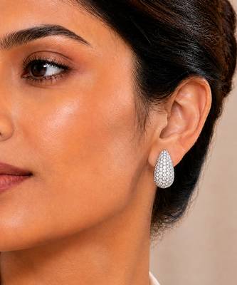 Silver plated stud earrings 1
