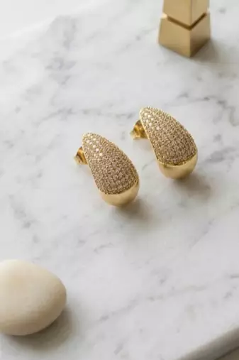 Gold plated teardrop earrings