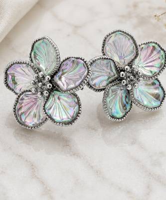 Silver plated flower stud earrings 3