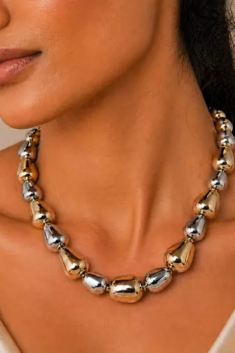 Metallic dual tone multicolor necklace