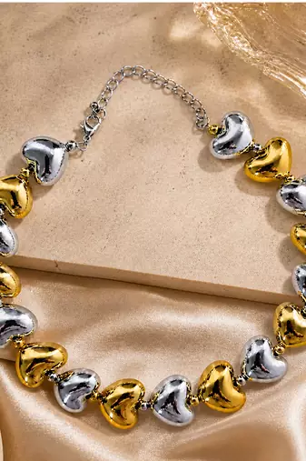 Metallic dual tone multicolor heart necklace