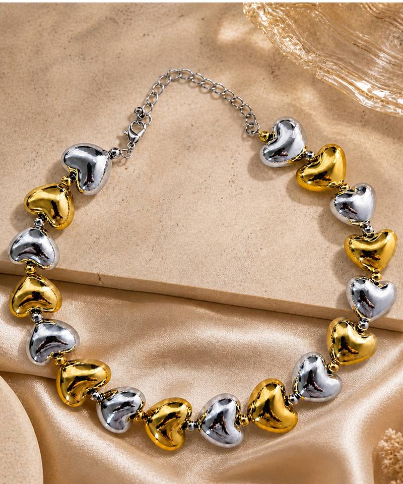 Metallic dual tone multicolor heart necklace