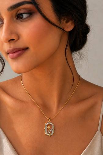 Gold plated snake chain pendant necklace