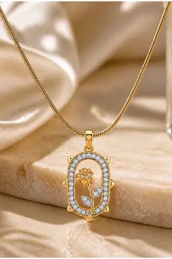 Gold plated snake chain pendant necklace