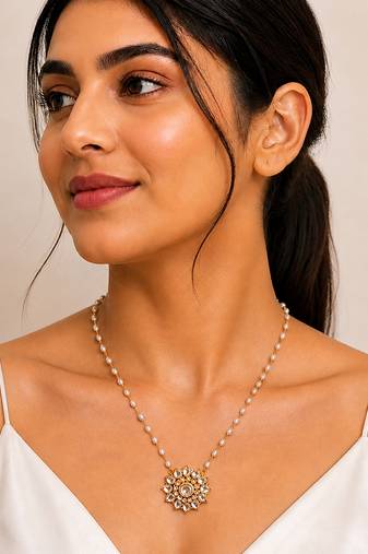 Pearl beaded chain kundan pendant necklace