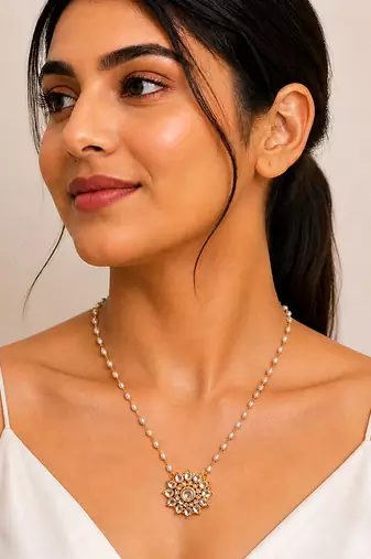 Pearl beaded chain kundan pendant necklace