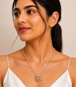 Pearl beaded chain kundan pendant necklace