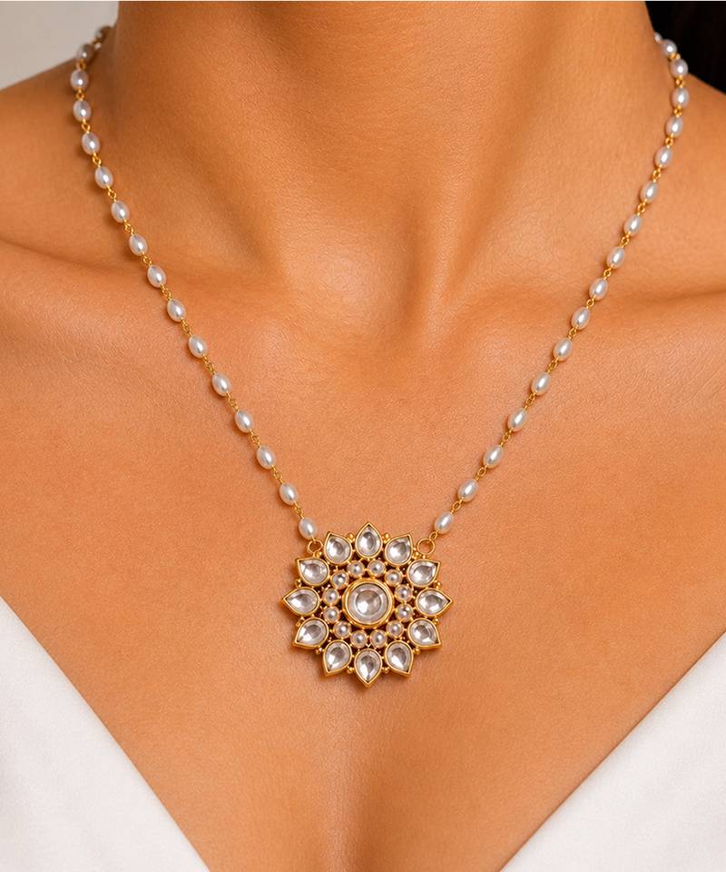 Pearl beaded chain kundan pendant necklace