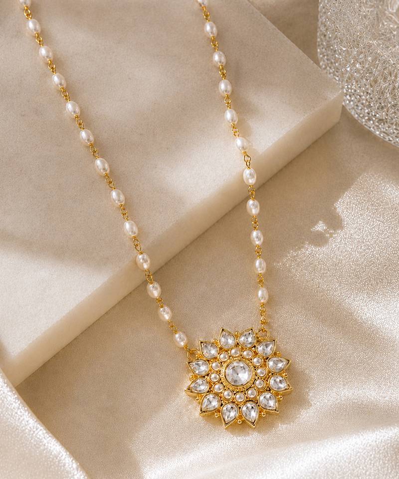 Pearl beaded chain kundan pendant necklace