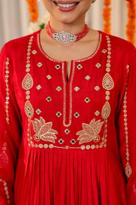 Women's Gorgeous Embroidery Work Chanderi Sik Fabric Flared Kurta Pant and Dupatta Set 2