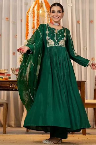 Women's Gorgeous Embroidery Work Chanderi Sik Fabric Flared Kurta Pant and Dupatta Set