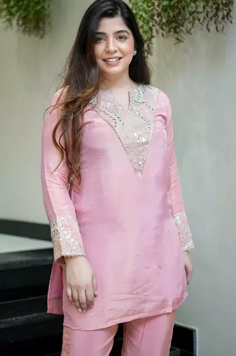 Women's Gorgeous Embroidery Work Simmer Silk Fabric Straight Kurta Pant
