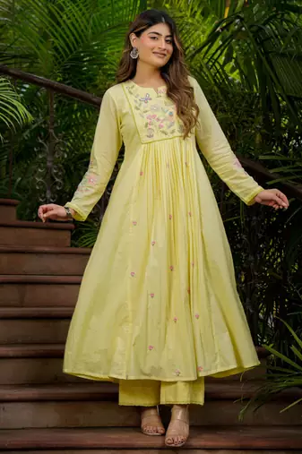 Women's Gorgeous Thread Work Chanderi Silk Fabric Flared Kurta Pant and Dupatta Set