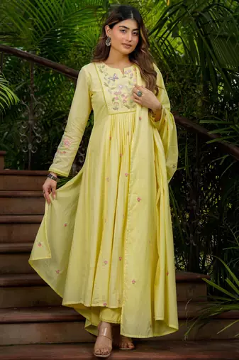 Women's Gorgeous Thread Work Chanderi Silk Fabric Flared Kurta Pant and Dupatta Set