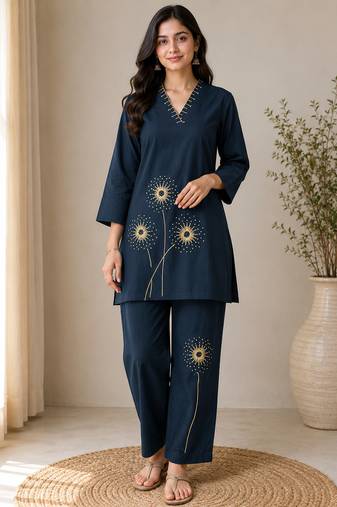 Blue colour pure cotton kantha work co-ord set