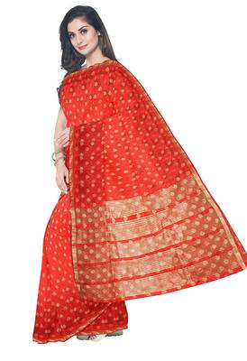 Bright red floral zari saree 2