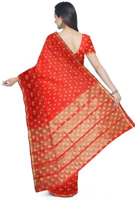 Bright red floral zari saree 3