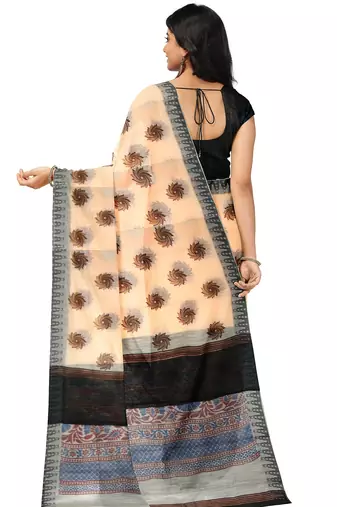 Dark off white spiral printed saree