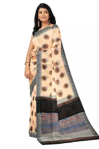 Dark off white spiral printed saree