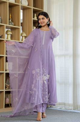 Women's Gorgeous Thread Work Chanderi Silk Fabric Flared Anarkali Pant and Dupatta Set 1