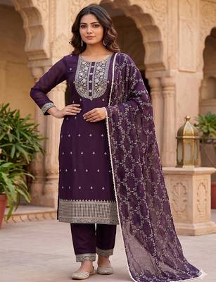 Deep wine embroidered straight kurta with pant and dupatta 1