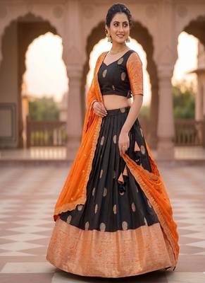 Elegant Black Border Work Festive Chaniya Choli Set for Women 4