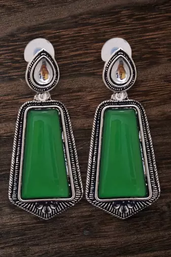 Green monalisa cz stones silver plated earrings set