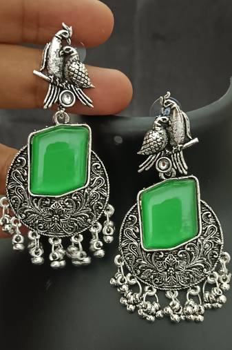 Green monalisa cz stones bird silver replica earrings set