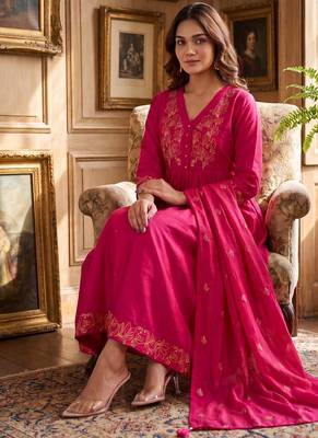 hot pink flared anarkali kurti and dupatta set for women 3