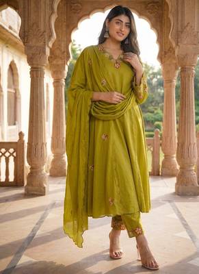 Olive green embroidered straight suit set with dupatta 1