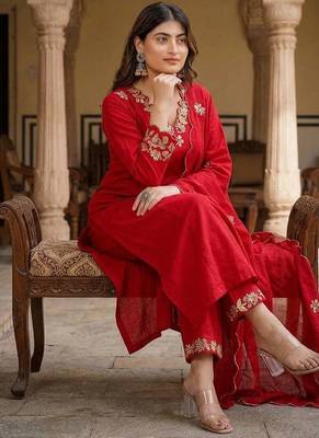 Designer red ethnic suit set with floral hand-embroidered borders dupatta 3