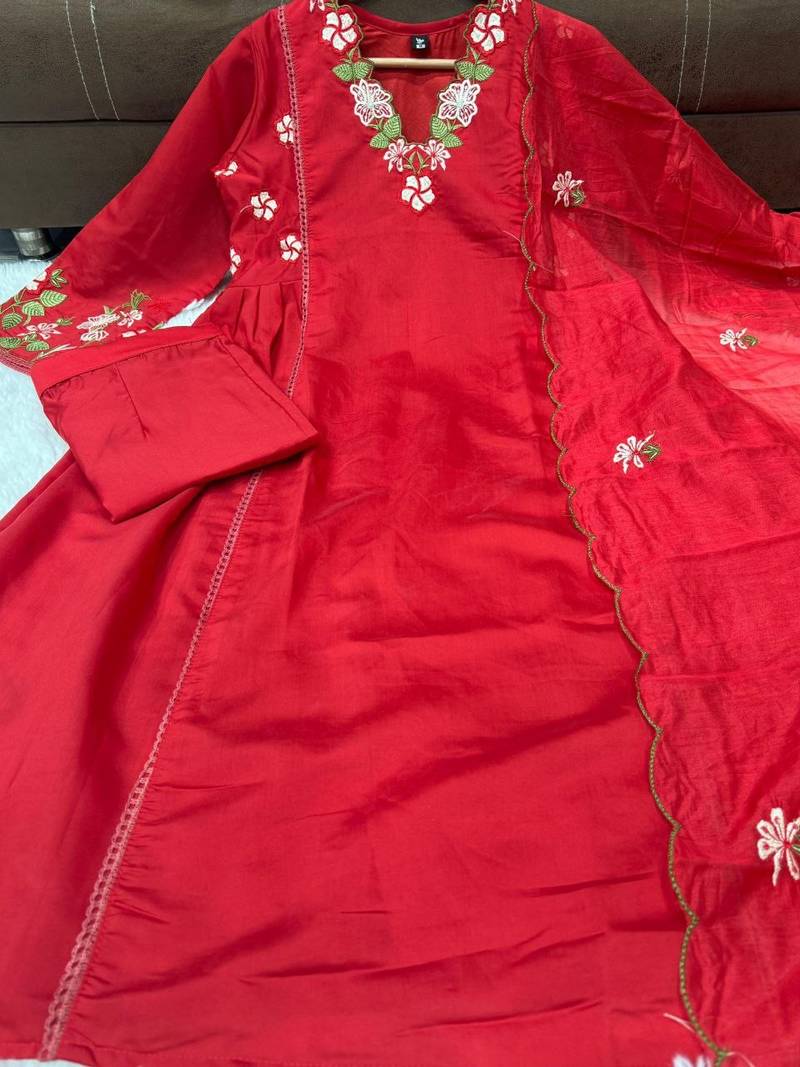 Designer red ethnic suit set with floral hand-embroidered borders  dupatta