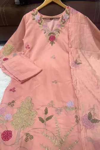 Premium peach chanderi silk floral embroidered straight kurta pant set with dupatta for women
