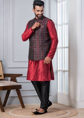 red  silk blend kurta jacket set for men with embroidered work 3
