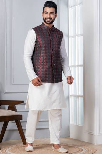 red  silk blend kurta set with jacket for men with embroidered work