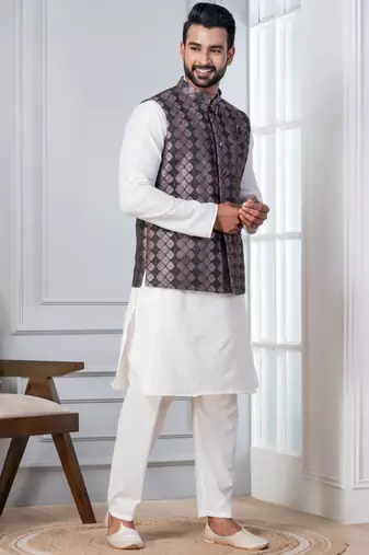  silk blend kurta jacket set for men with embroidered work