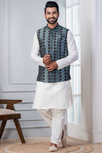  silk blend kurta jacket set for men with embroidered work