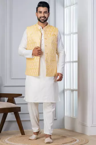  silk blend kurta jacket set for men with embroidered work