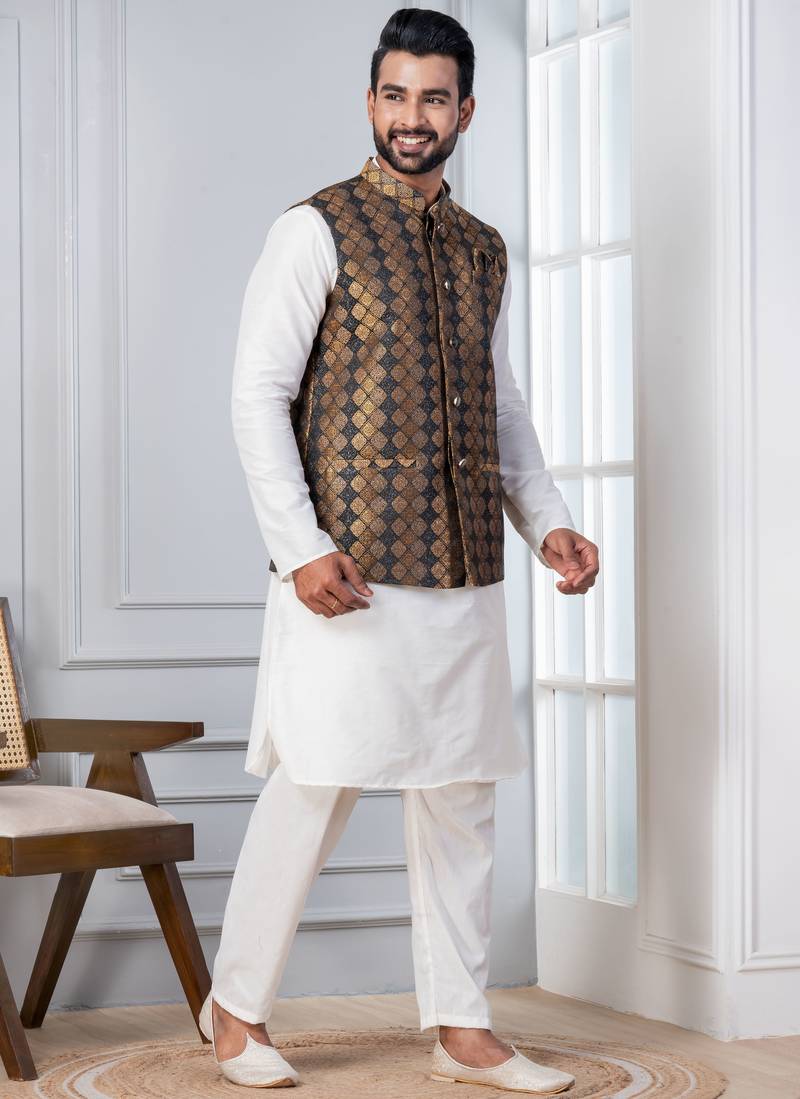 white   silk blend kurta jacket  set for men with embroidered work
