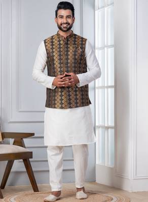 white   silk blend kurta jacket  set for men with embroidered work 4