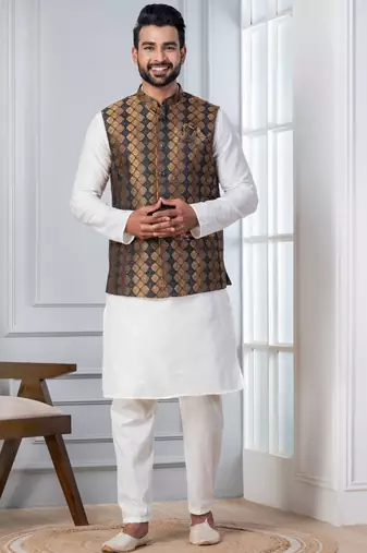 white   silk blend kurta jacket  set for men with embroidered work