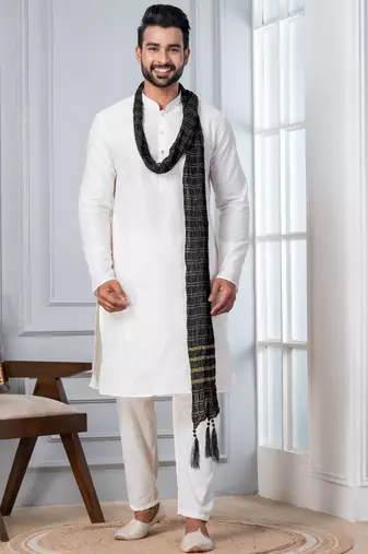   white blend kurta duppata  set for men  